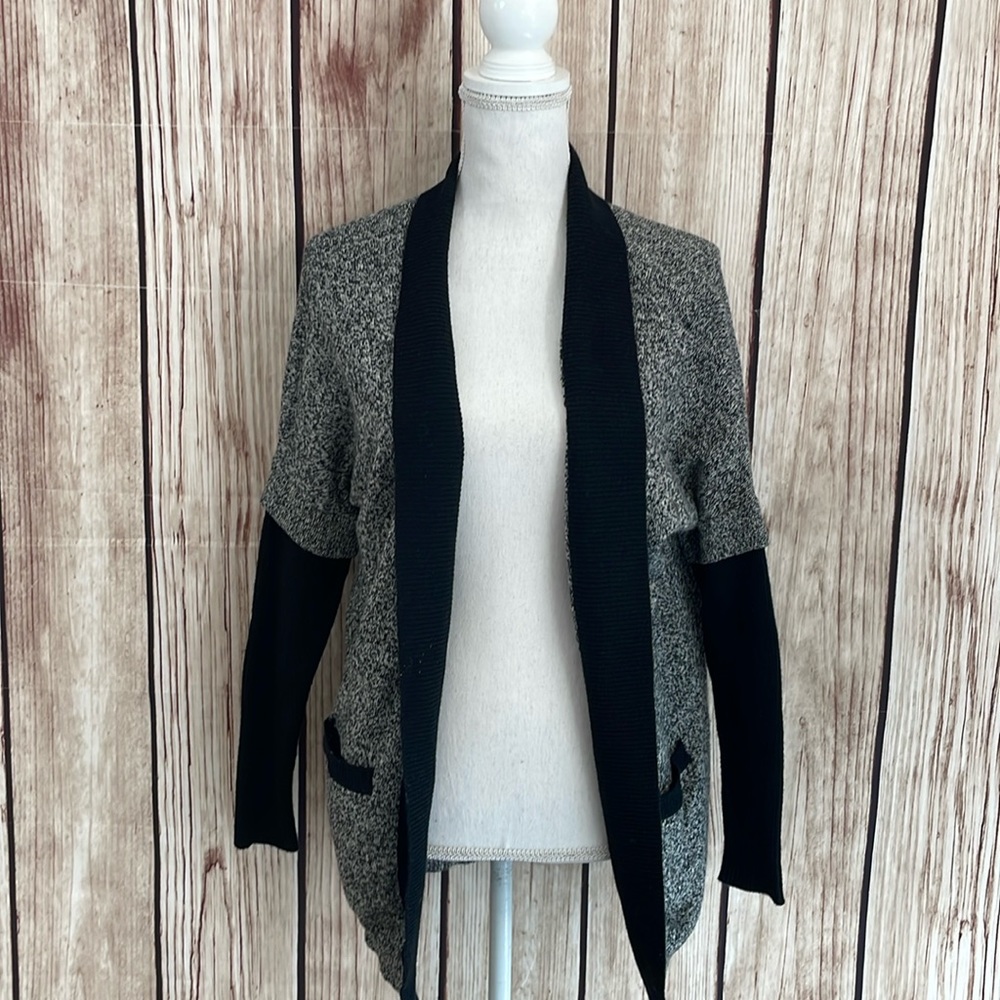 Premise Studio Grey Sweater w/Black Accents - Small